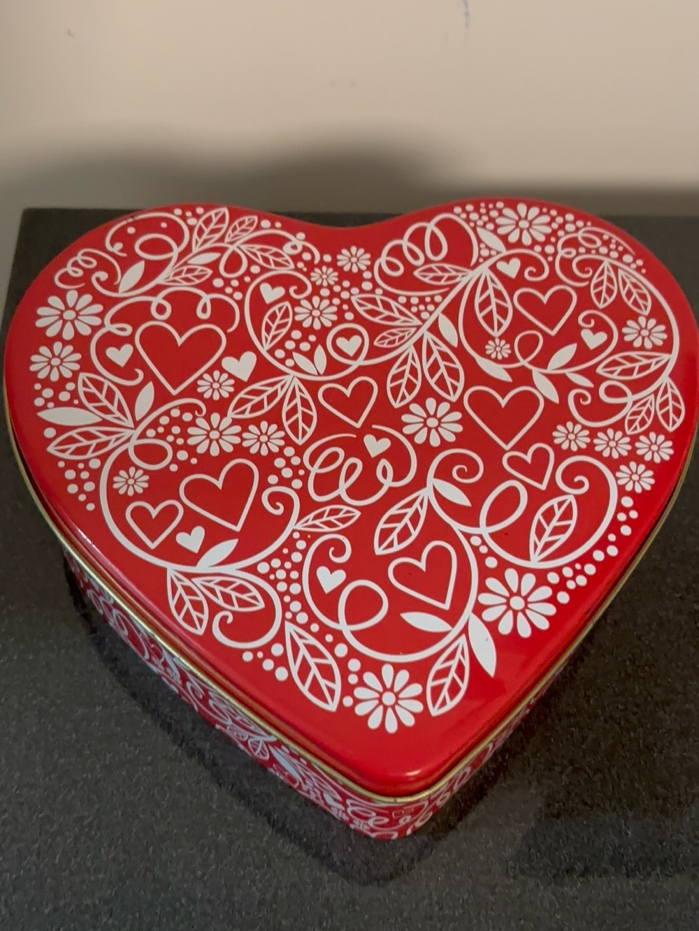 Heart-Shaped Red Tin with White Floral & Heart Pattern